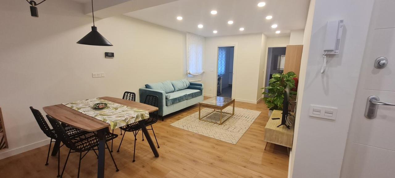 Andreda Apartment Burgos Bagian luar foto