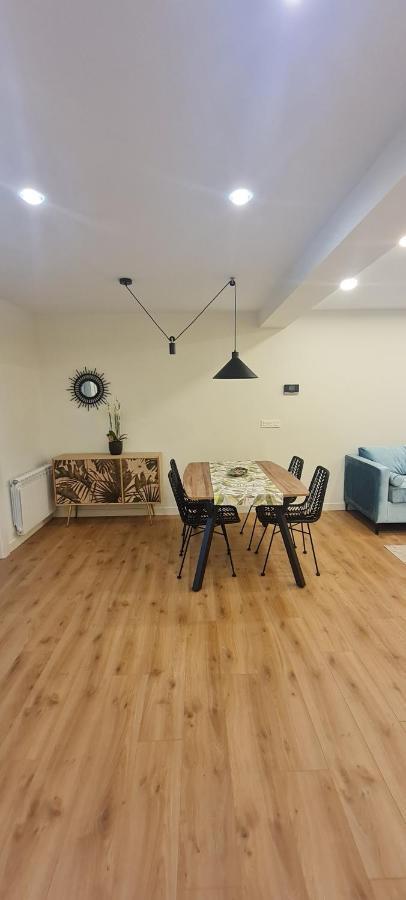 Andreda Apartment Burgos Bagian luar foto